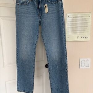 Levi’s middy straight